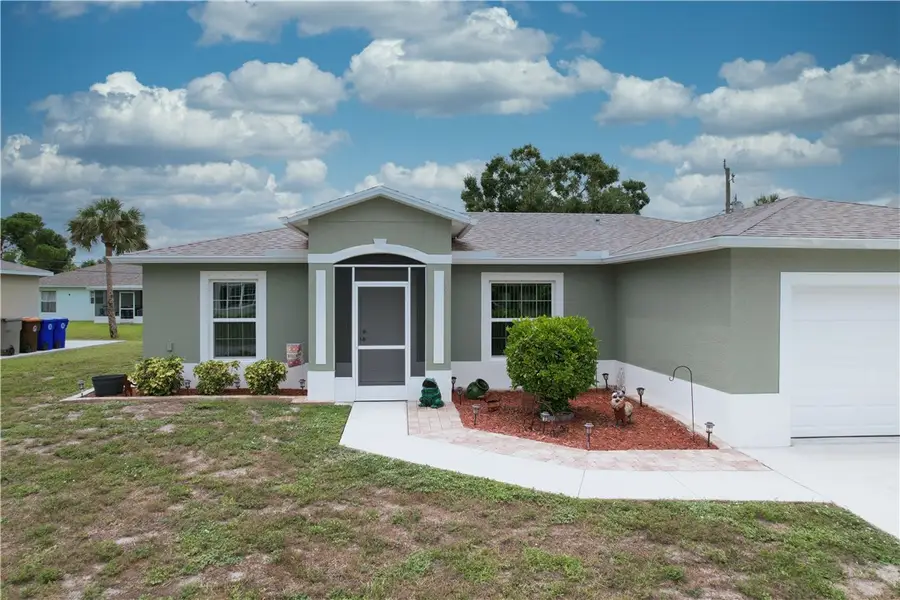 1945 Sunrise Drive Sw, Vero Beach, FL 32962 - Image #2
