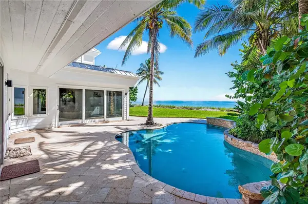 906 Holoma Drive, Vero Beach, FL 32963