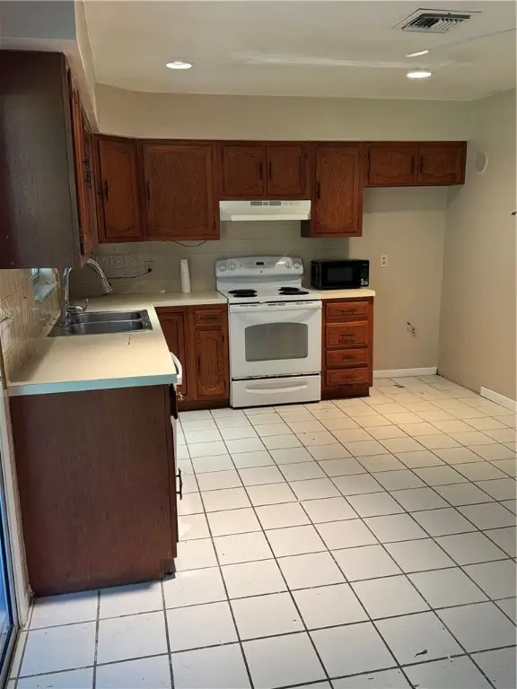 1426 30th Avenue, Vero Beach, FL 32960 - Image #2