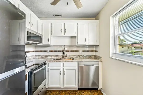 6 Vista Palm Lane #205, Vero Beach, FL 32962