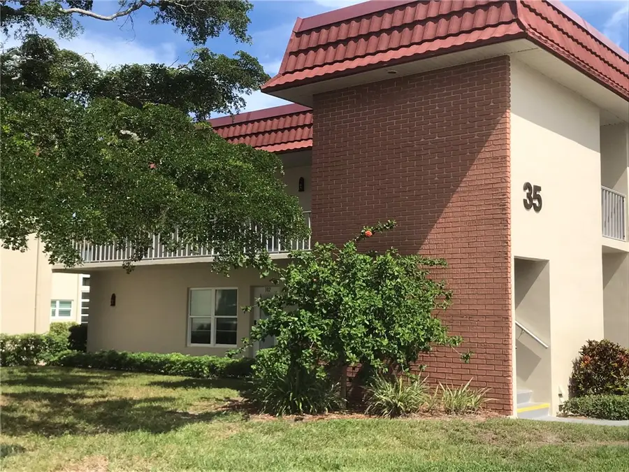 35 Pine Arbor Lane #201, Vero Beach, FL 32962 - Image #2