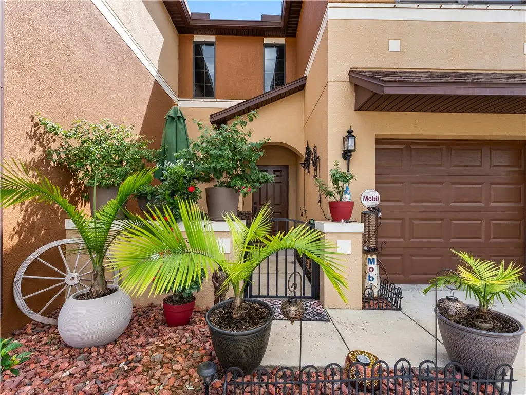 1410 Lara Circle #102, Rockledge, FL 32955 - #1