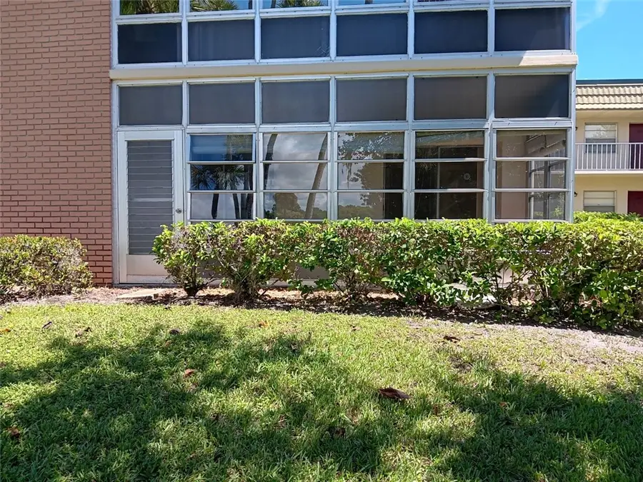 18 Vista Gardens Trail #102, Vero Beach, FL 32962 - Image #2