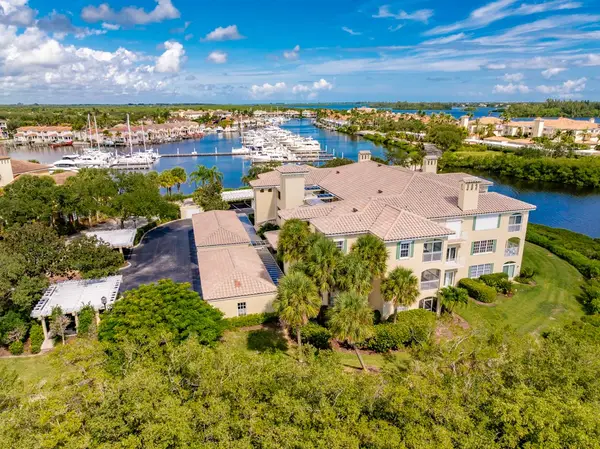 5250 E Harbor Village Drive #201, Vero Beach, FL 32967