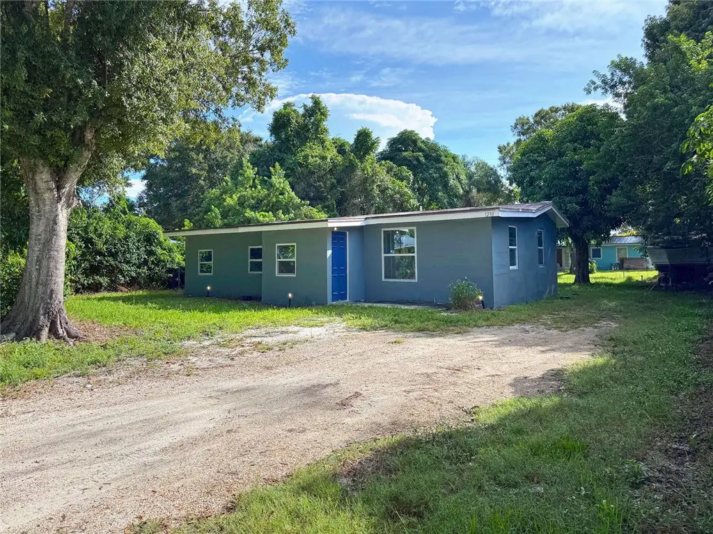 1230 14th Avenue, Vero Beach, FL 32960 - Image #1