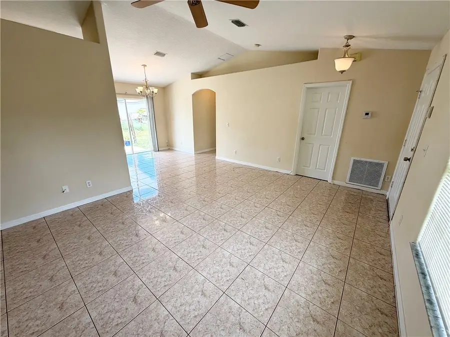 7776 101st Avenue, Vero Beach, FL 32967 - Image #3