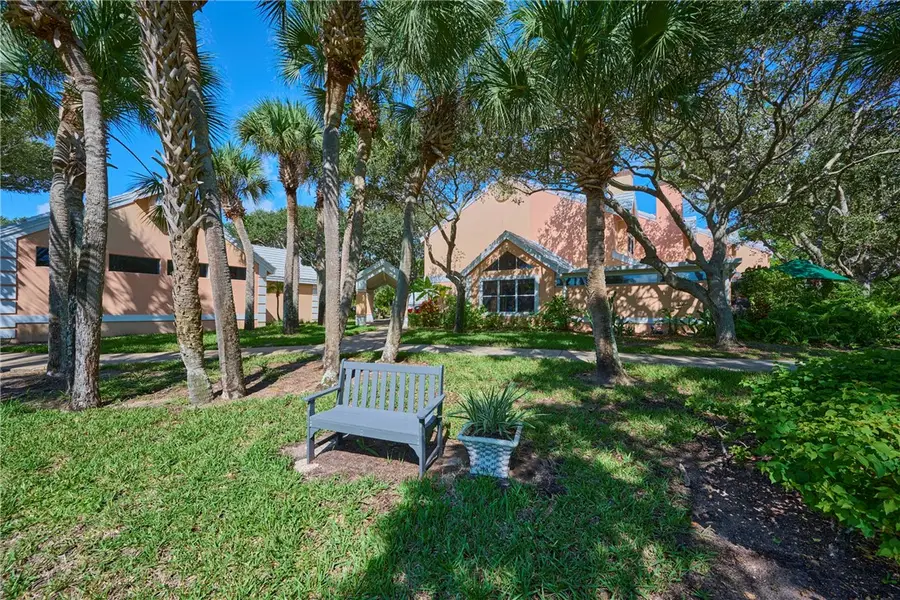 1320 Coral Park Lane #301, Vero Beach, FL 32963 - Image #3