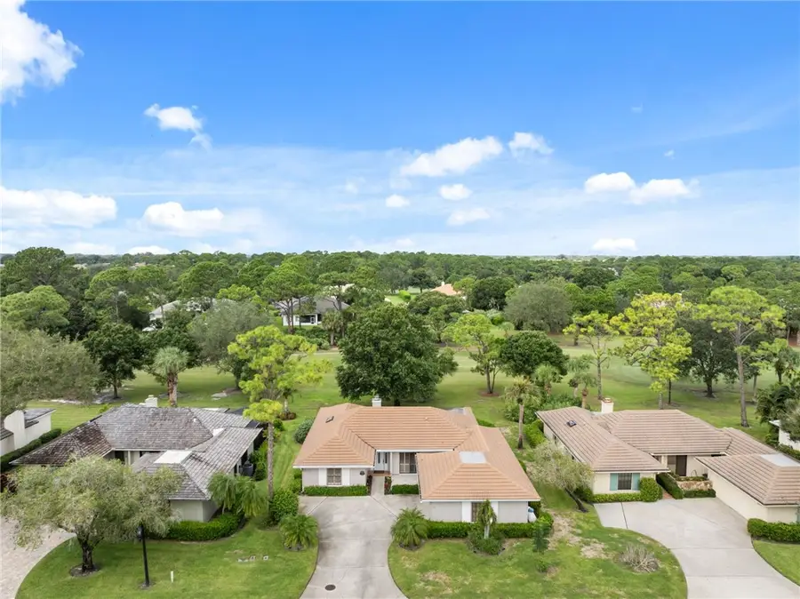 110 Prestwick Circle, Vero Beach, FL 32967 - #2