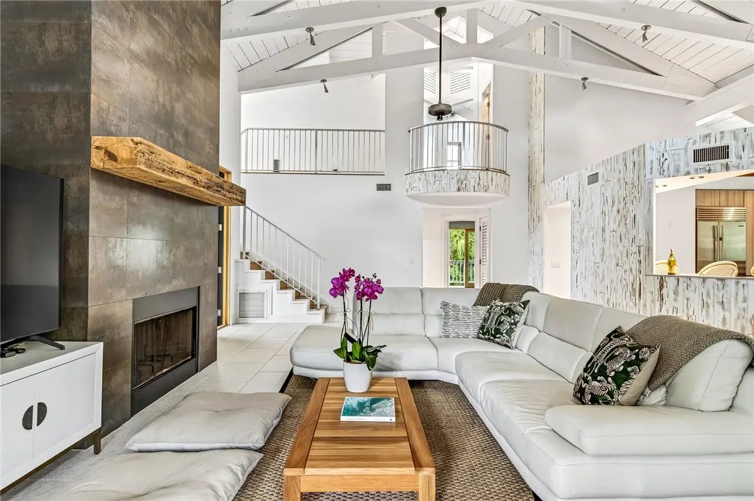 9415 Periwinkle Drive, Vero Beach, FL 32963 - Image #1