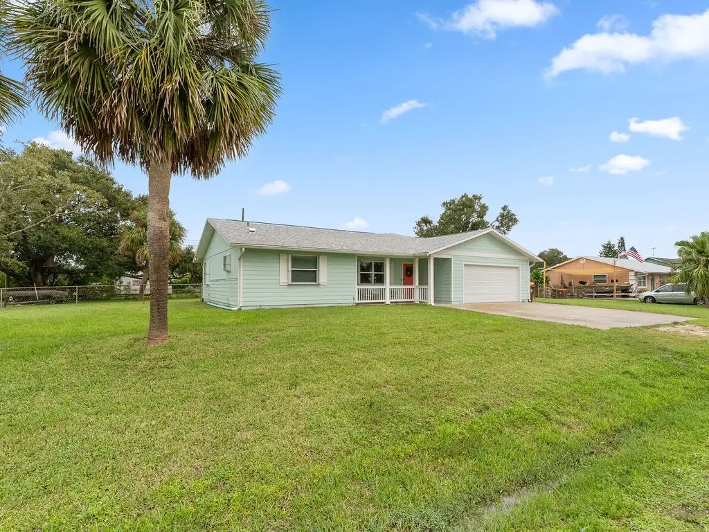 9186 101st Avenue, Vero Beach, FL 32967 - Image #1