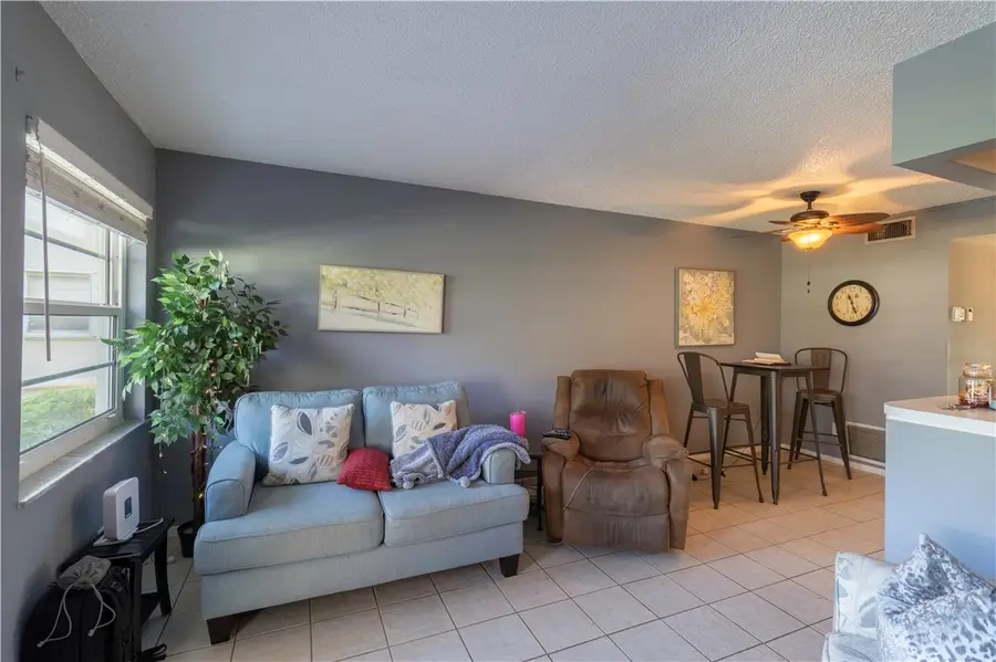 50 Woodland Drive #104, Vero Beach, FL 32962 - Image #3