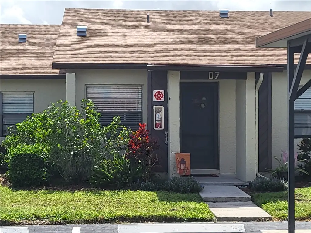 6034 Indrio Road Road #7, Fort Pierce, FL 34951 - Image #1