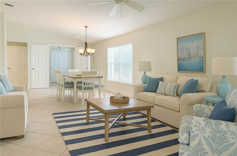 4997 Corsica Square, Vero Beach, FL 32967 - Image #3