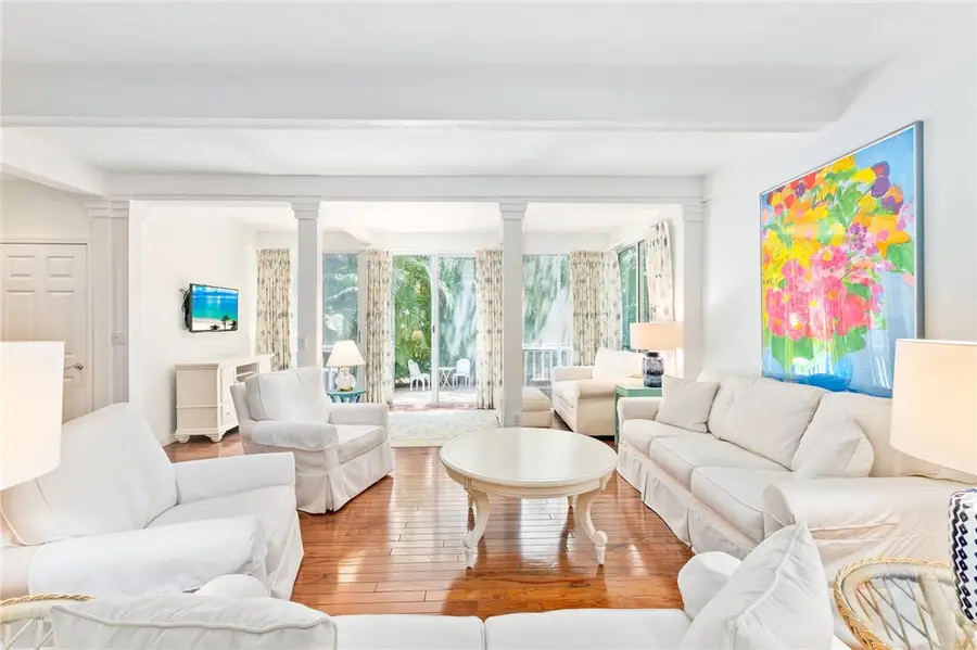 1300 Ivy Court #209, Vero Beach, FL 32963 - Image #2