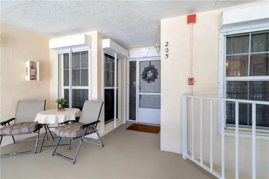 605 W Lake Jasmine Circle #205, Vero Beach, FL 32962 - #3