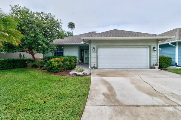 325 Hawthorne Lane, Vero Beach, FL 32962