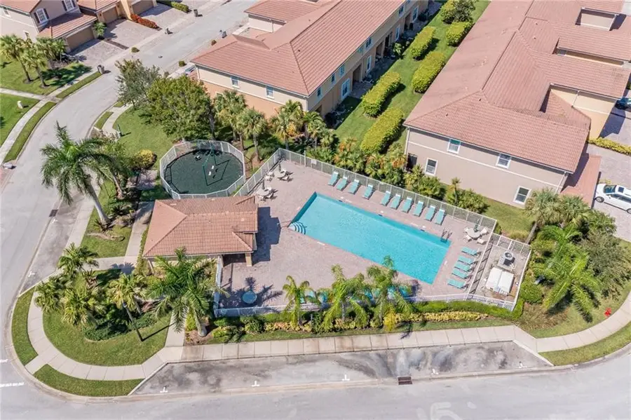 1041 Normandie Way, Vero Beach, FL 32960 - Image #2