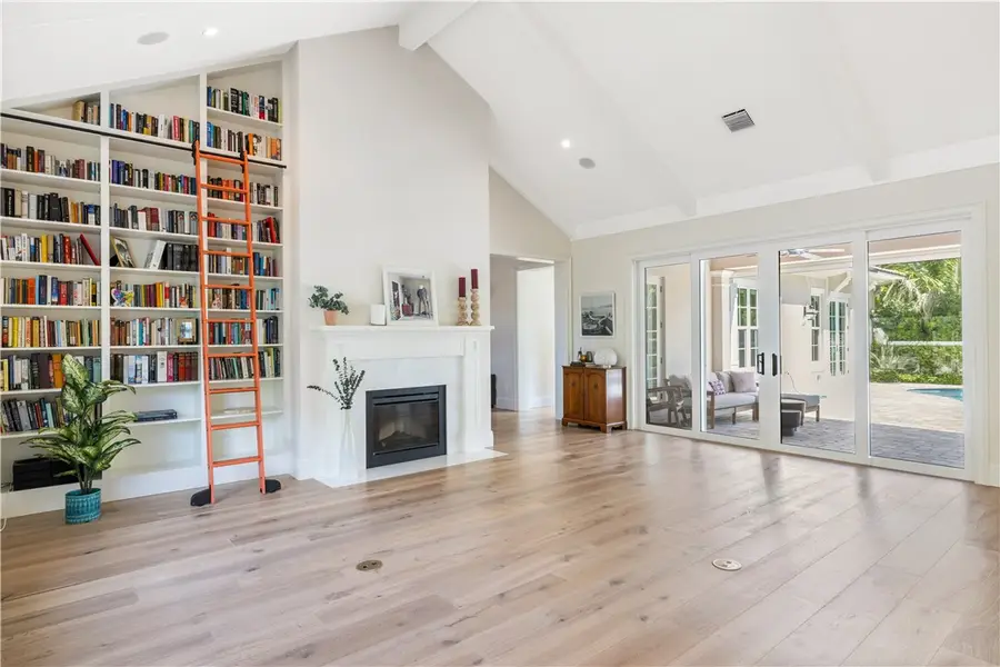 221 Palm Island Lane, Vero Beach, FL 32963 - Image #3