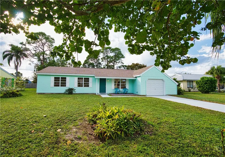 2365 11th Court Sw, Vero Beach, FL 32962 - Image #2