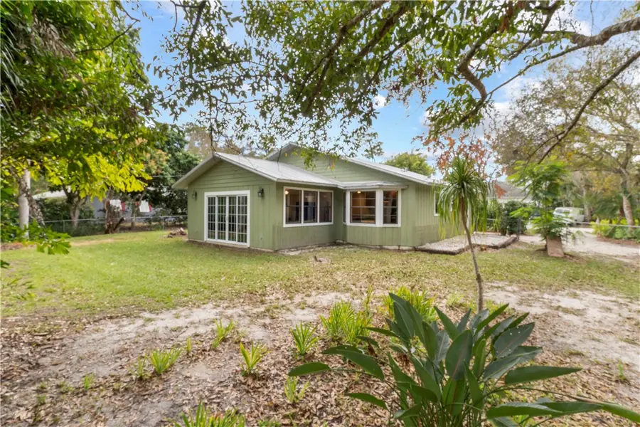 6226 5th Street, Vero Beach, FL 32968 - Image #2