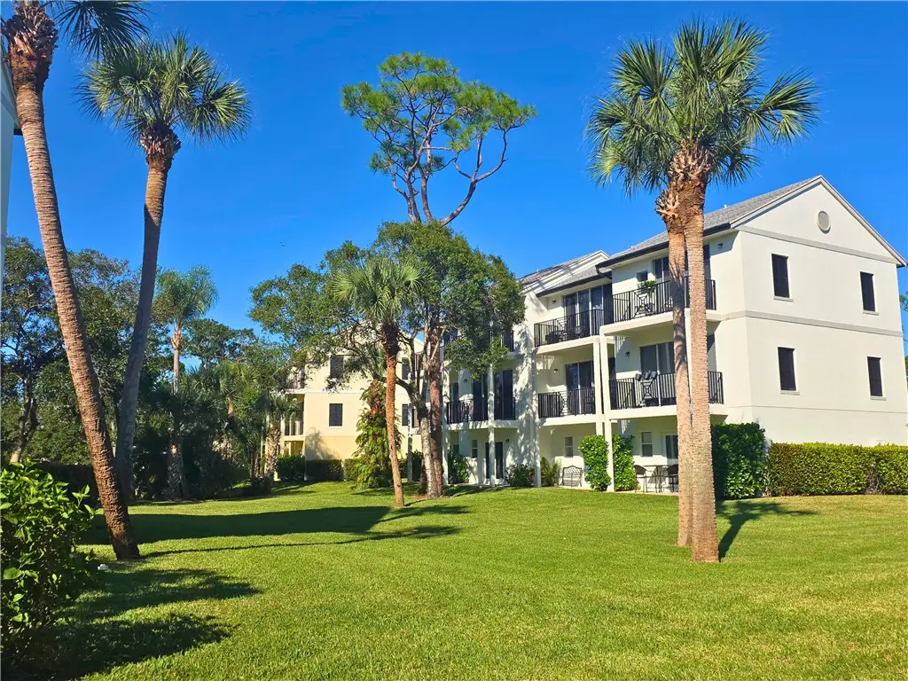 1615 42nd Square #103, Vero Beach, FL 32960 - Image #1