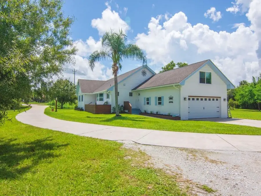 3675 66th Avenue, Vero Beach, FL 32966 - Image #2