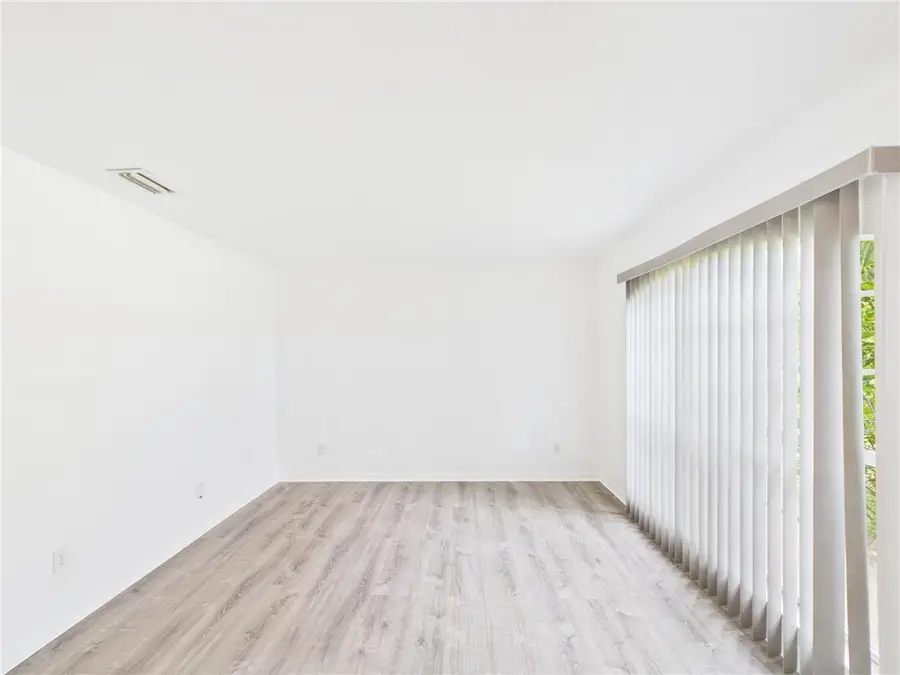 8135 100th Avenue, Vero Beach, FL 32967 - Image #3