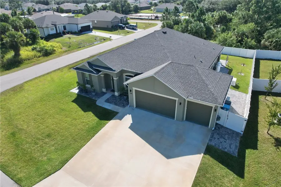 508 Ganley Street Sw, Palm Bay, FL 32908 - Image #2