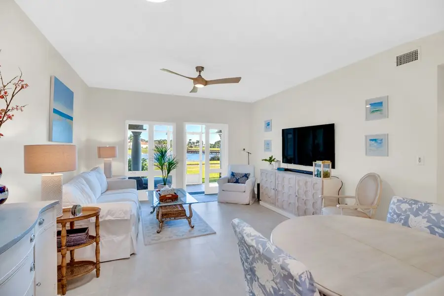5010 Harmony Circle #106, Vero Beach, FL 32967 - Image #2