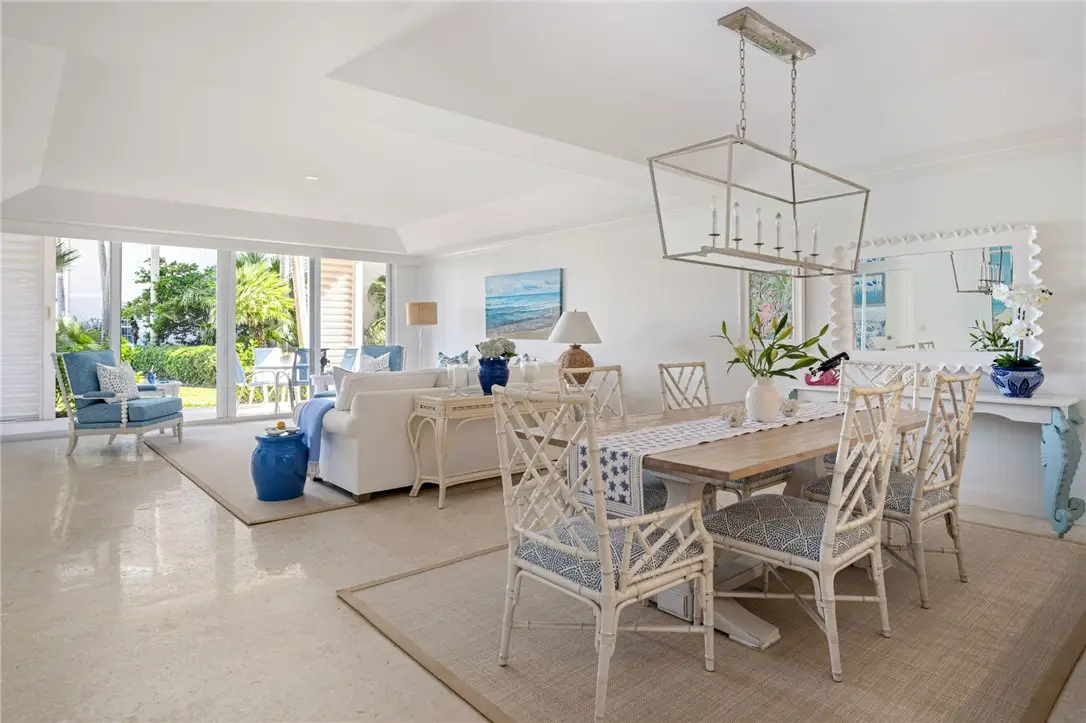 1250 W Southwinds Boulevard #117, Vero Beach, FL 32963 - Image #1