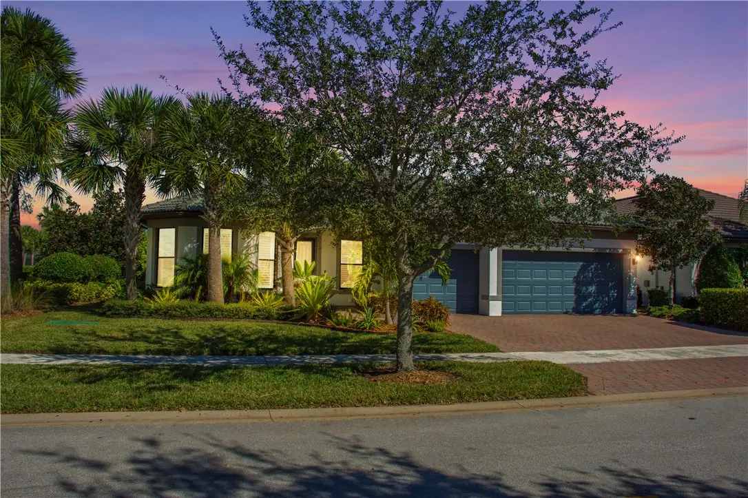 5098 Pendelton Square, Vero Beach, FL 32967 - Image #1