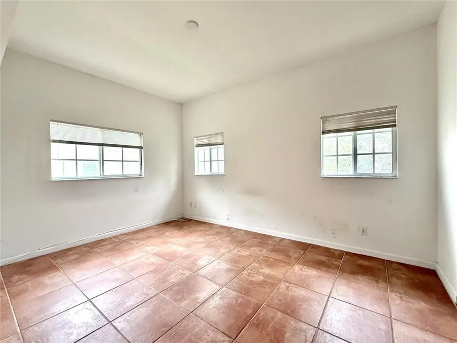 500 7th Square #102, Vero Beach, FL 32962 - Image #2