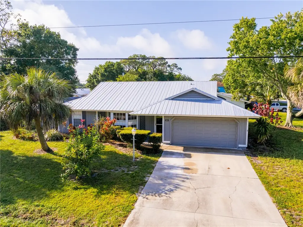 1955 3rd Street, Vero Beach, FL 32962 - Image #1