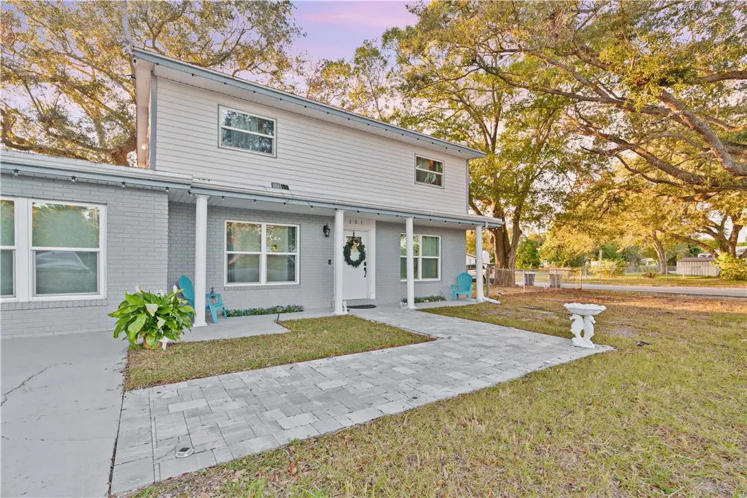 301 20th Avenue Sw, Vero Beach, FL 32962 - #1