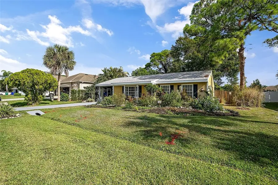 481 Warren Street, Sebastian, FL 32958 - #2