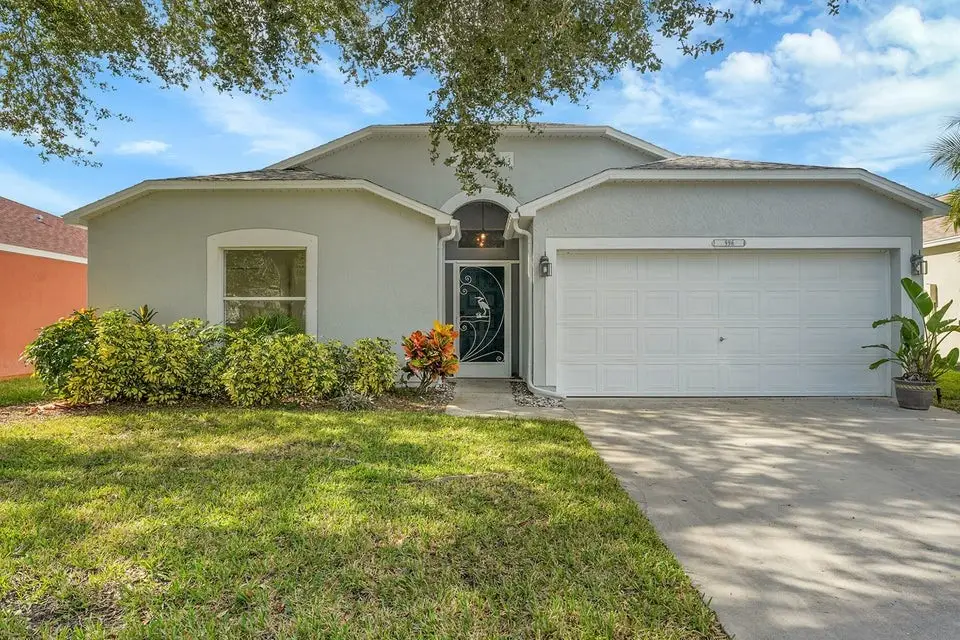 996 E 13th Square, Vero Beach, FL 32960 - Image #1