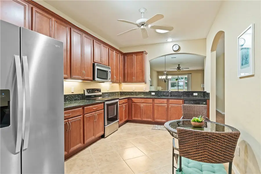 6405 Oxford Circle #102B, Vero Beach, FL 32966 - Image #3