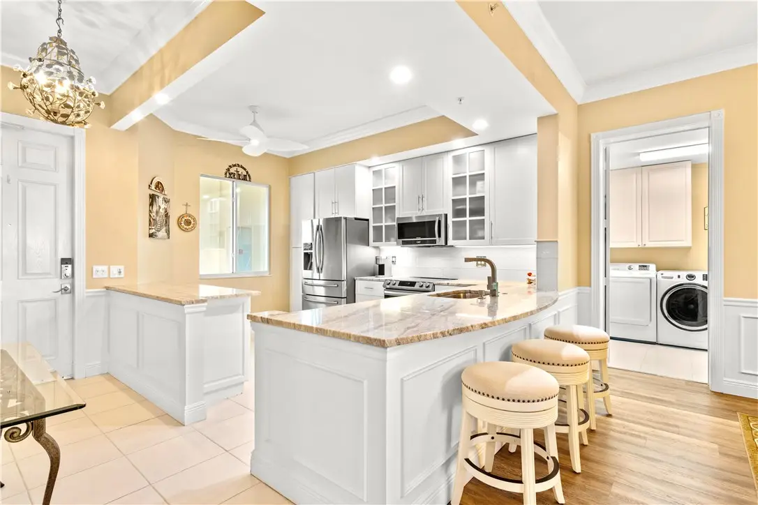 33 Harbour Isle Drive W #306, Fort Pierce, FL 34949 - Image #1