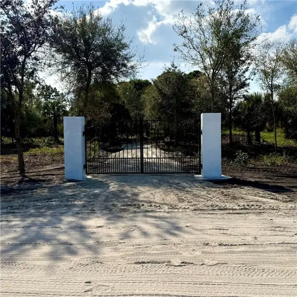 7805 21st Street Sw, Vero Beach, FL 32968