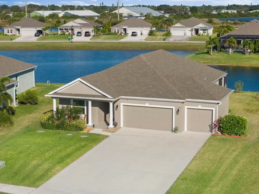 8476 Laguna Circle, Sebastian, FL 32976 - Image #2