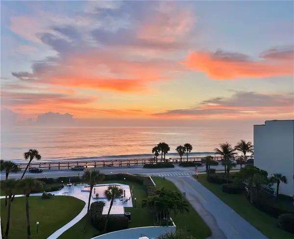 4049 Ocean Drive #501, Vero Beach, FL 32963