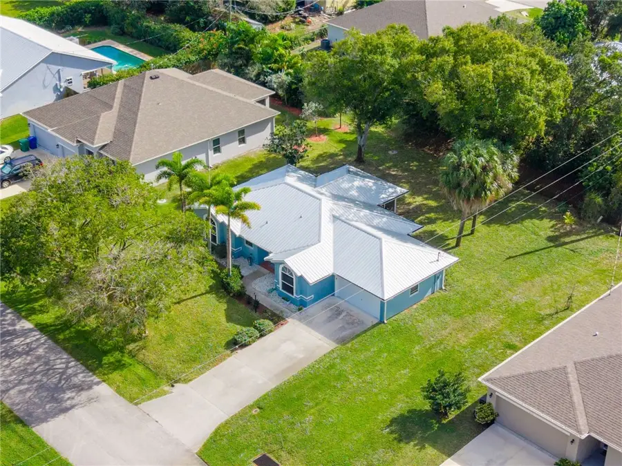 441 Avocado Avenue, Sebastian, FL 32958 - Image #3