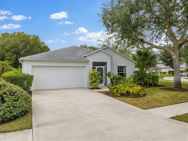 595 Willow Court, Sebastian, FL 32958