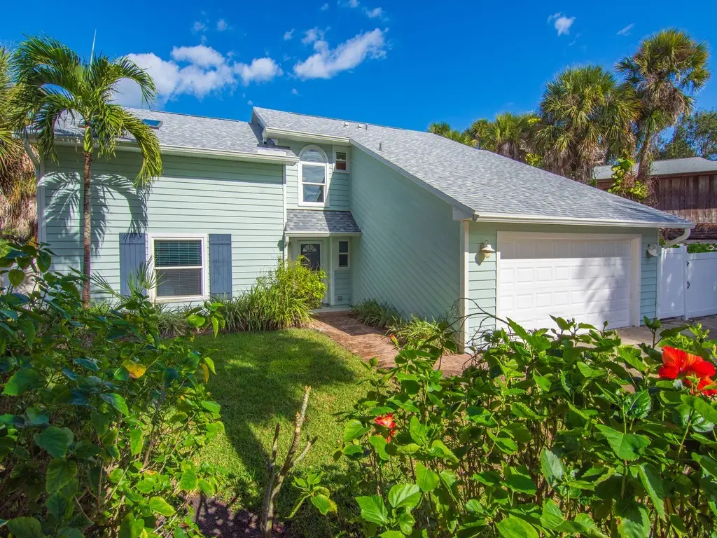 721 Shore Drive, Vero Beach, FL 32963 - Image #1