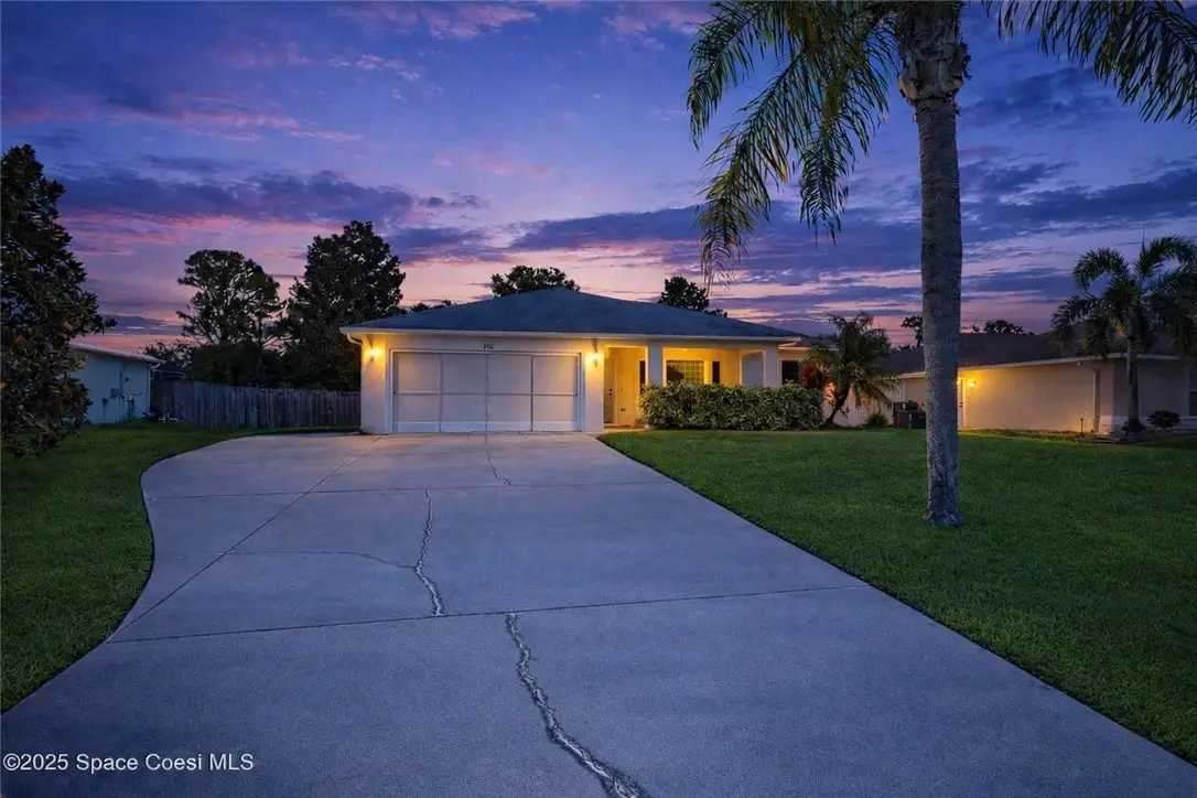 934 Bermuda Avenue, Sebastian, FL 32958 - Image #1