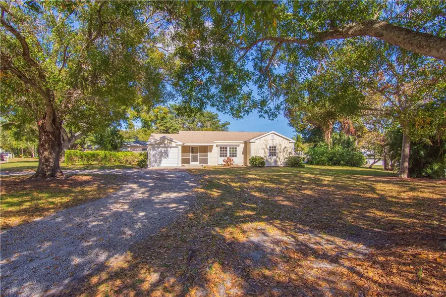 2414 Cortez Avenue, Vero Beach, FL 32960 - Image #2