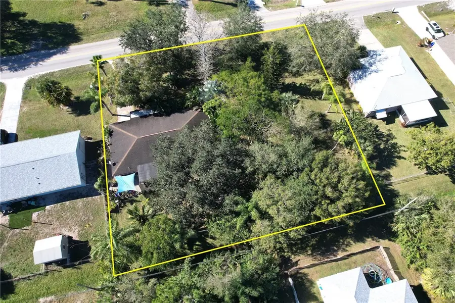 9246 101st Avenue, Vero Beach, FL 32967 - Image #2
