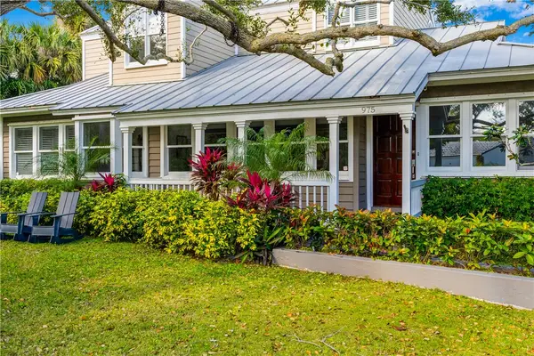 975 Riomar Drive, Vero Beach, FL 32963