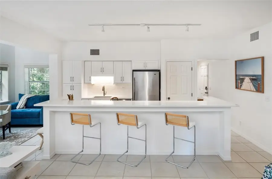 1155 Winding Oaks Circle E #102, Vero Beach, FL 32963 - Image #3