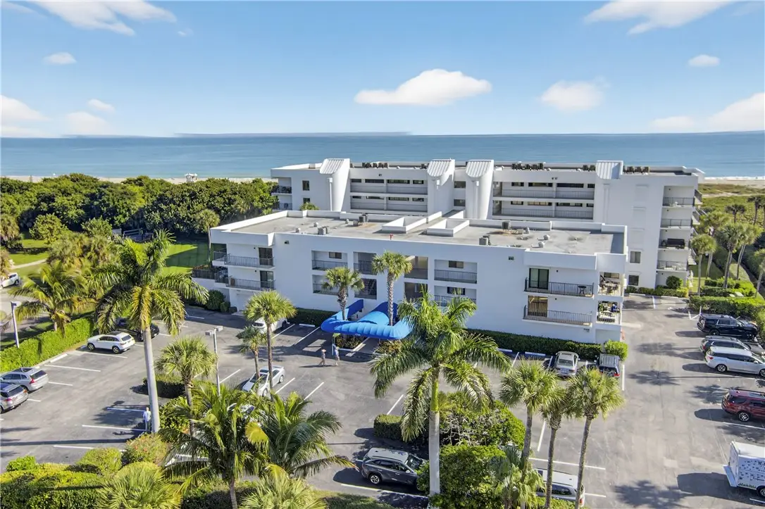 1700 Ocean Drive #301, Vero Beach, FL 32963 - Image #1